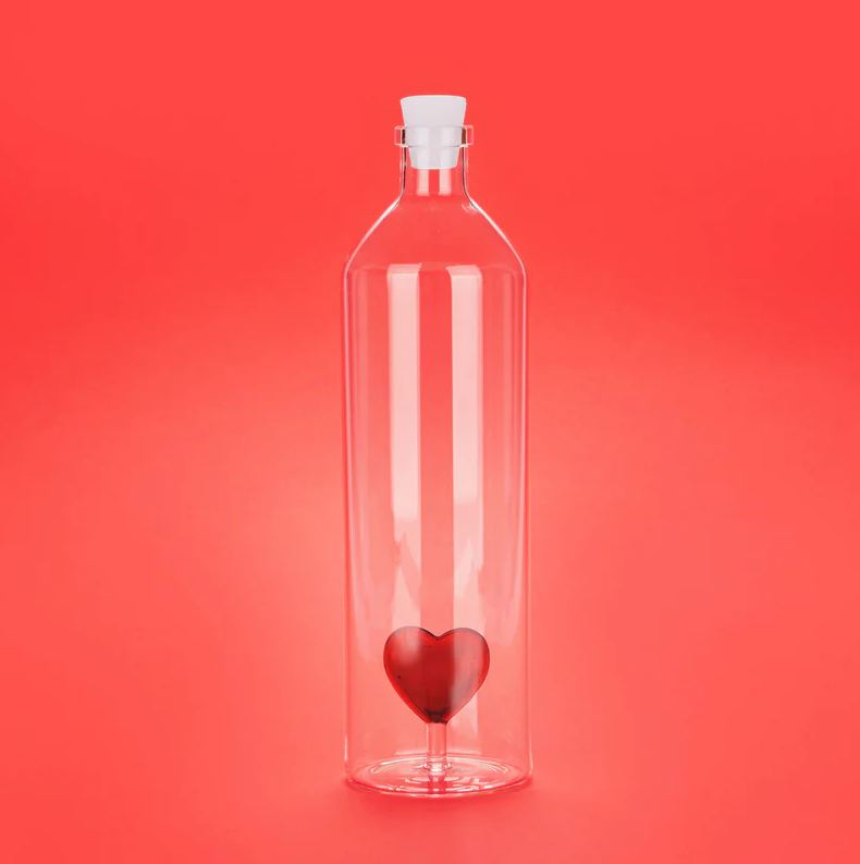 Flaska Atlantis Love, Rött hjärta, 1,2 l Borosilikatglas