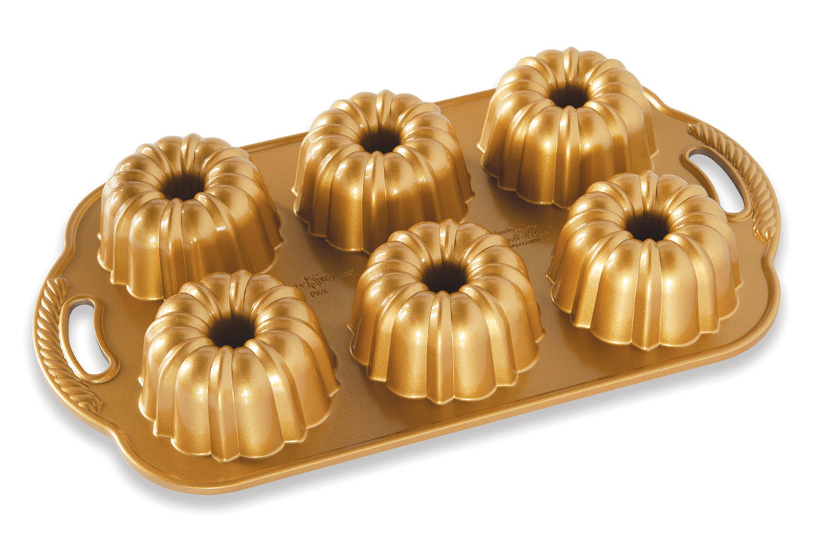 *Nordic Ware Anniversary Bundtlette Pan Silver