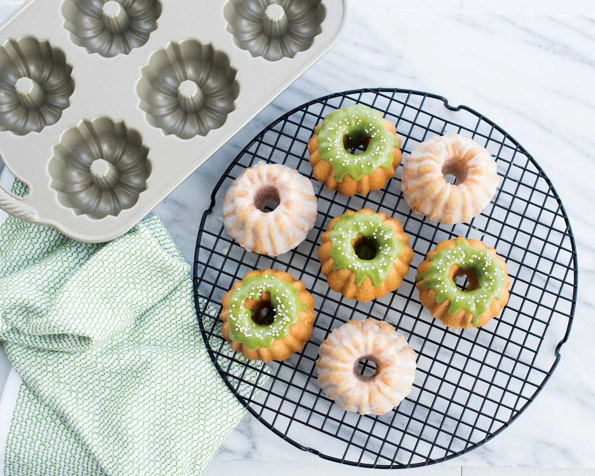*Nordic Ware Anniversary Bundtlette Pan Silver