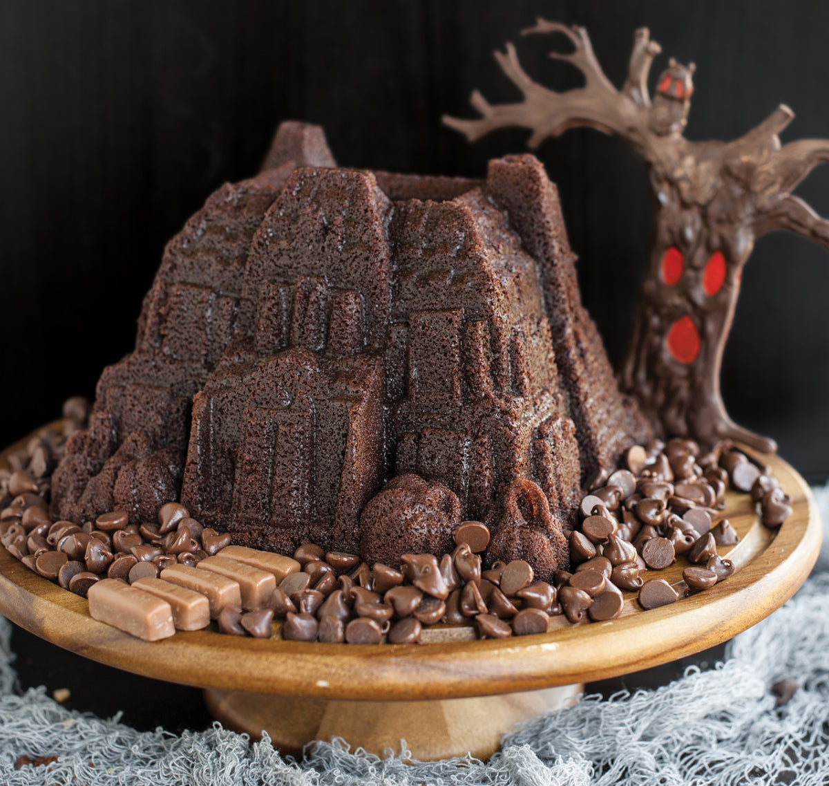 *Nordic Ware Haunted Manor Bundt Pan